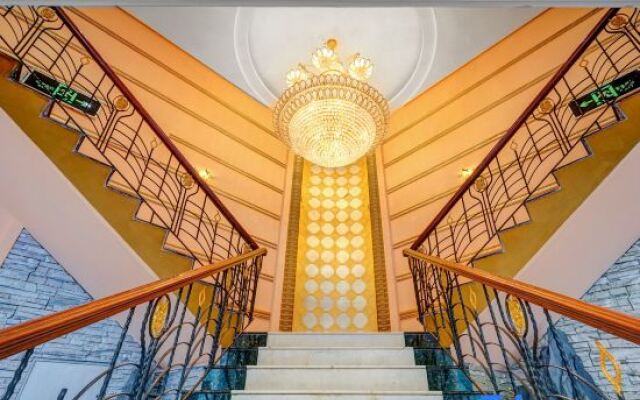 Jinbaoli Business Hotel