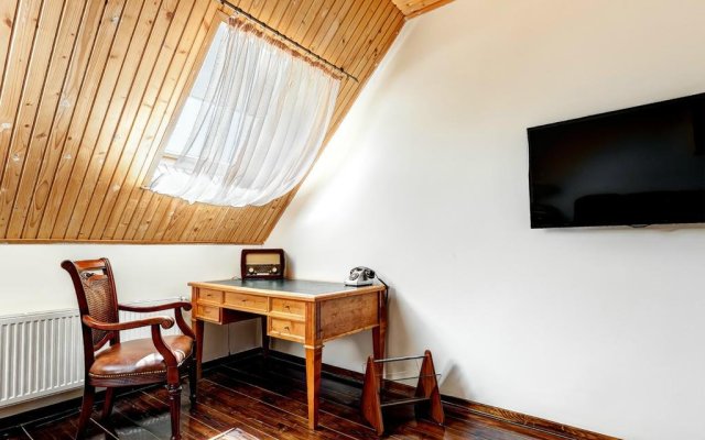 Парк-отель "Конюшня Бутенко"