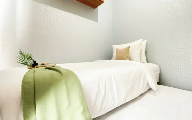 Scenic 2Br Apartment At M-Town Residence