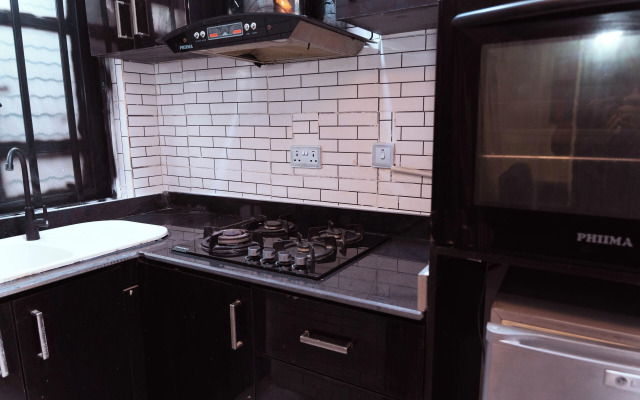 247 Luxury Apartment