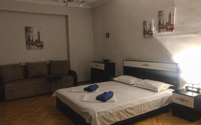 Philia's Guest House