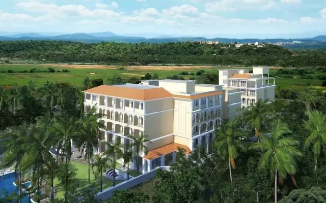 Holiday Inn Goa Candolim, an IHG Hotel