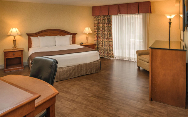 Red Lion Hotel Pasco Airport & Conference Center