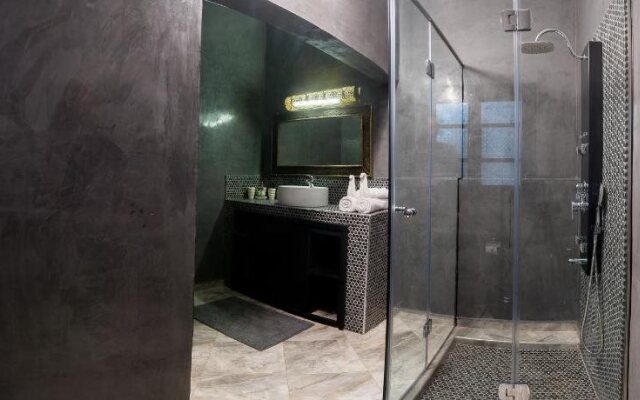 Riad  Ksar Aylan