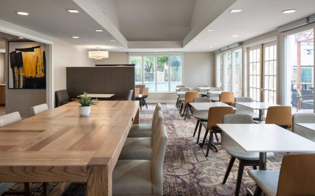 Residence Inn Las Vegas Convention Center by Marriott