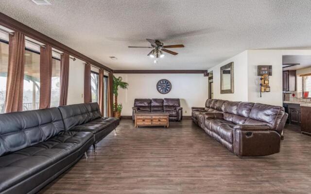 Mountain Trail Lodge & Vacation Rentals