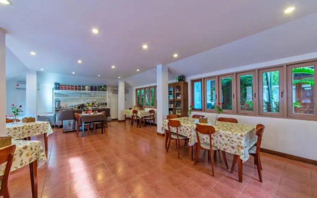 Panda Hotel（Patong Beach）