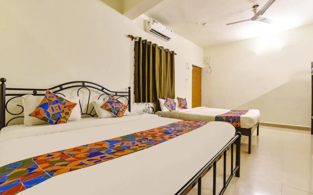 Sulit Comforts By OYO Rooms