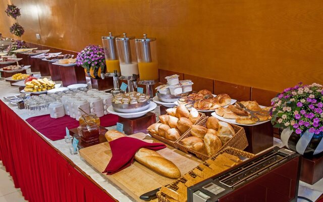 Tam Hotel