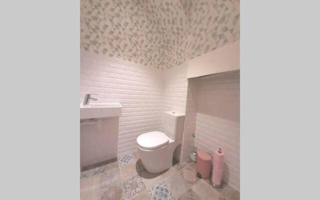 Luxury Suite Paris Republique