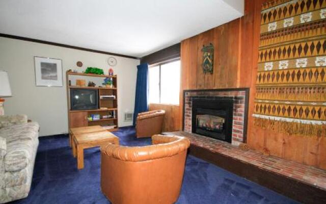 Mammoth Ski & Racquet Club #129