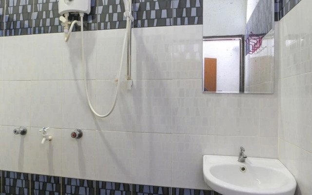 OYO 90115 Citra Kadok Hotel & Banquet Hall