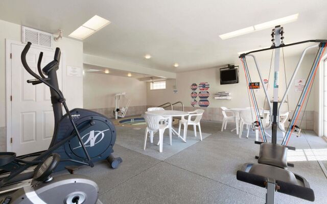 Travelodge by Wyndham Redding CA