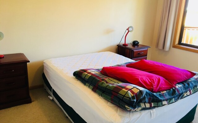 Anglers Reach Lakeside Village