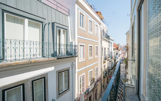 Madragoa House Apartments