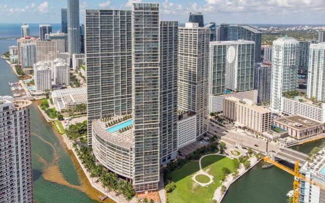 Majestic PH in Brickell-Top Amenities
