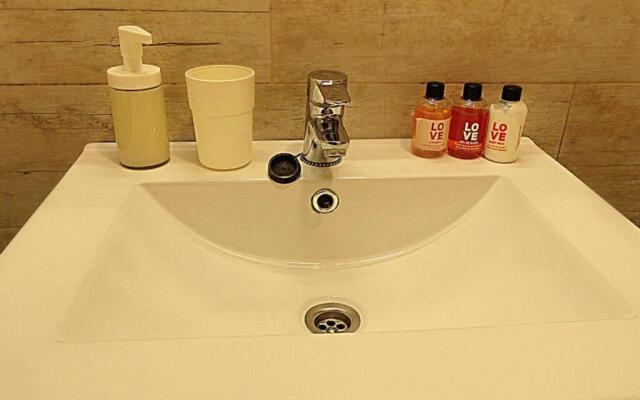 Apartment with Jacuzzi Fast internet Free Wifi