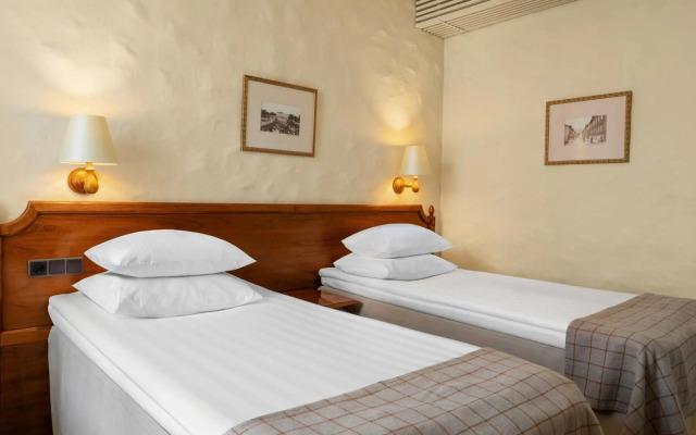 Rixwell Collection Savoy Boutique Hotel