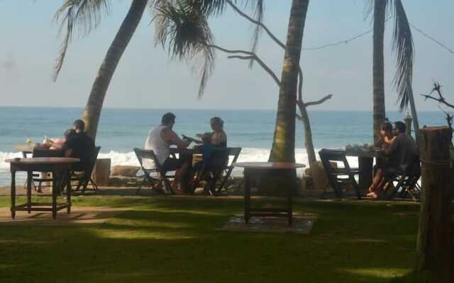 Time N Tide Beach Resort