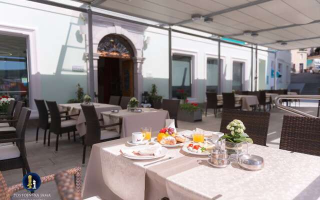 Postojna Cave Rooms & Apartments Proteus