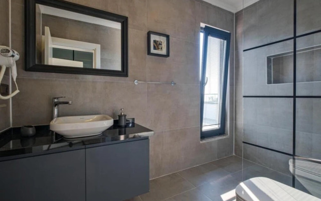 Villa With Nature View and Pool in Kas