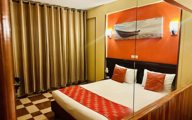 YaahoT Hotel