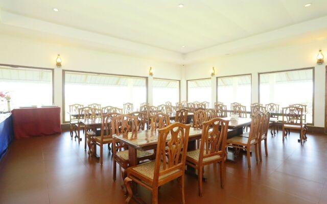 OYO 26874 Manor Backwater Resort