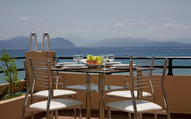 Hotel Grand Nefeli