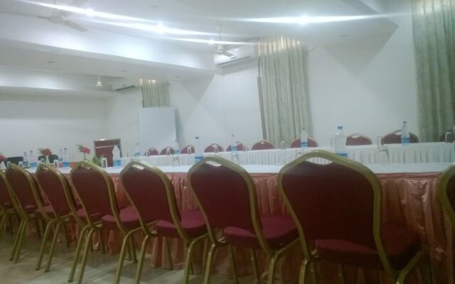 Hotel Naren Palace