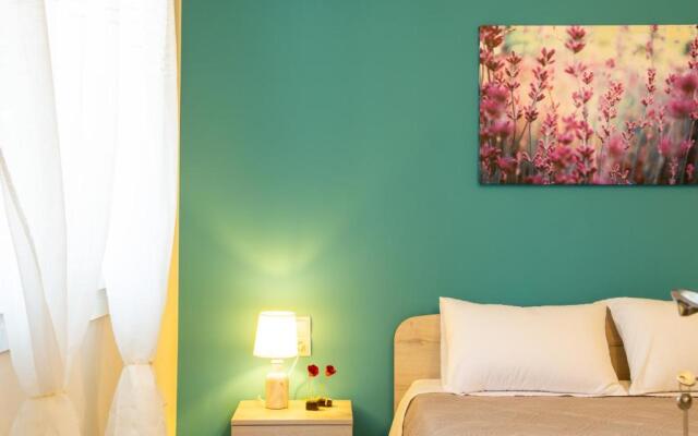 Eleni's Cozy House