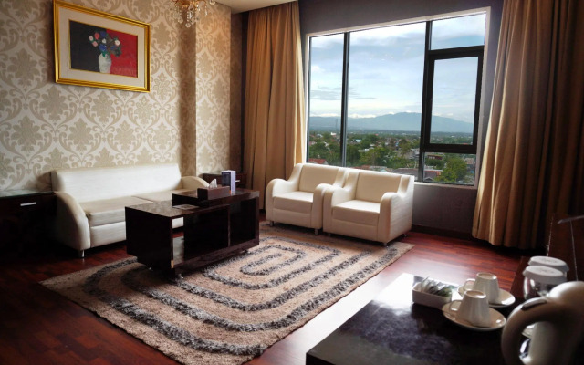 Sutan Raja Hotel & Convention Palu