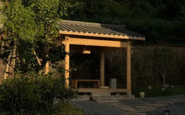 Taining Extraordinary Companion Mountain Residence