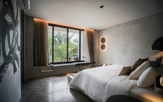 Esh Hotel