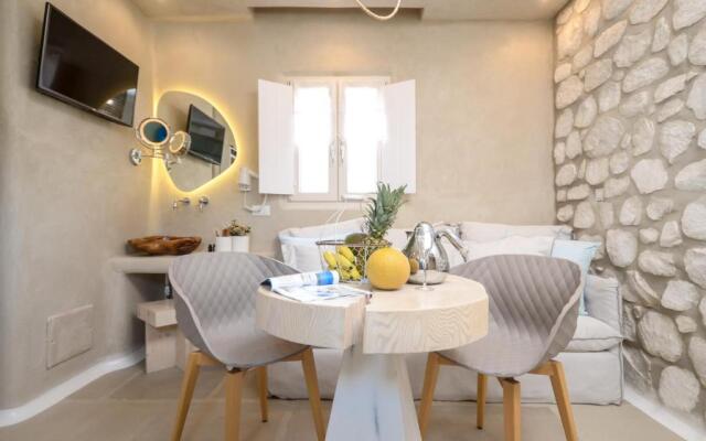 Naxos Euphoria Suites