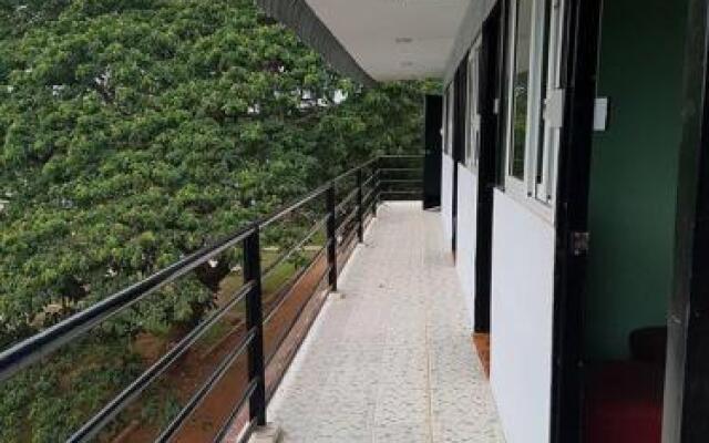 May Shan 2 Guest House