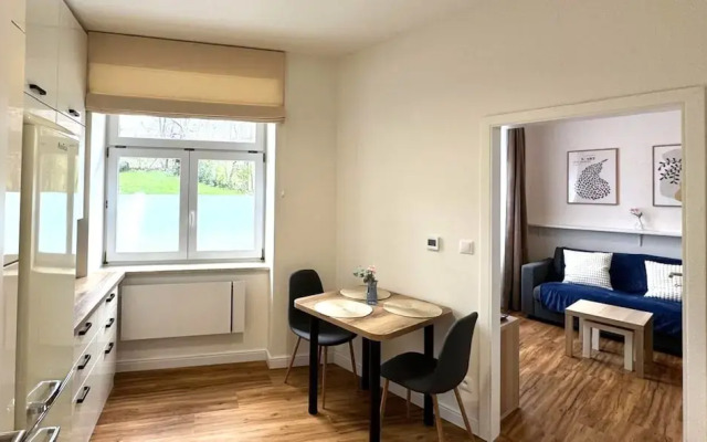 Short Way Apartments GPH
