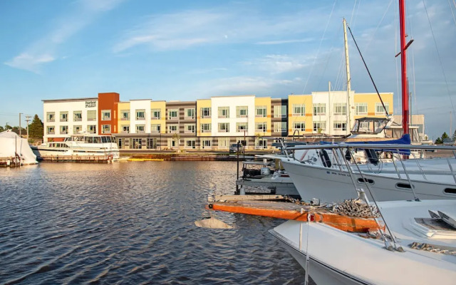 Fairfield Inn & Suites Duluth Waterfront