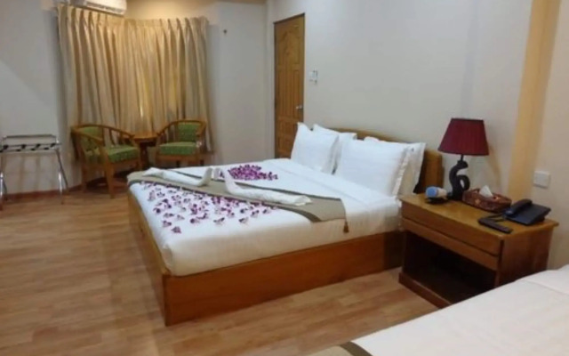 Royal Khattar Hotel