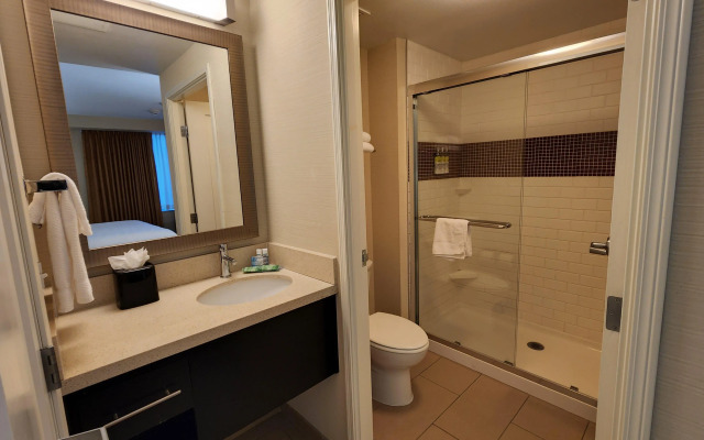 Staybridge Suites Denver Downtown by IHG