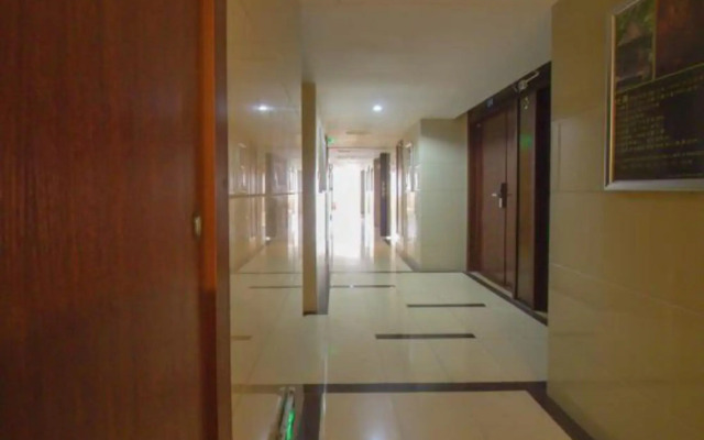 Shidai Weigang Business Hotel