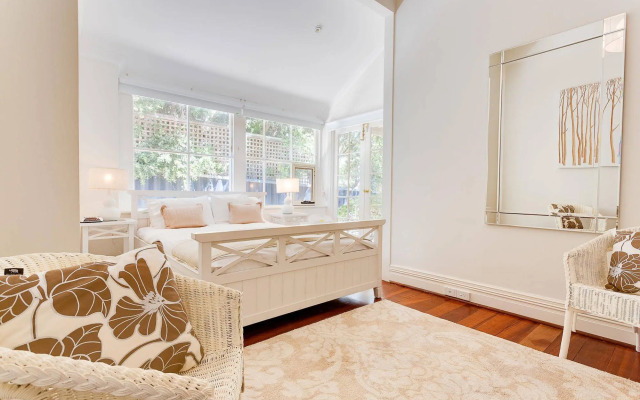 Cottesloe Beach House I