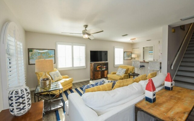 The Deckhouse by AMI Locals
