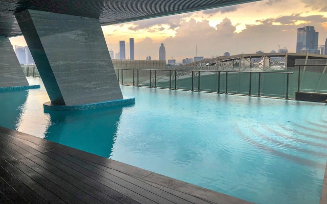 Best Price Studio Menteng Park Apartment