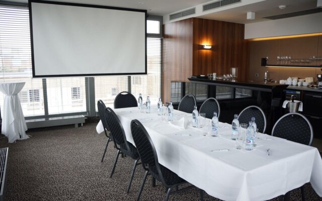 Hotel Avance