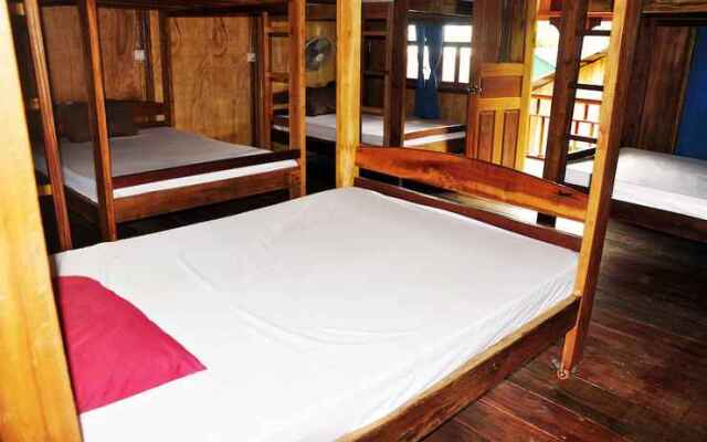 CoCo Boutique Resort - Hostel