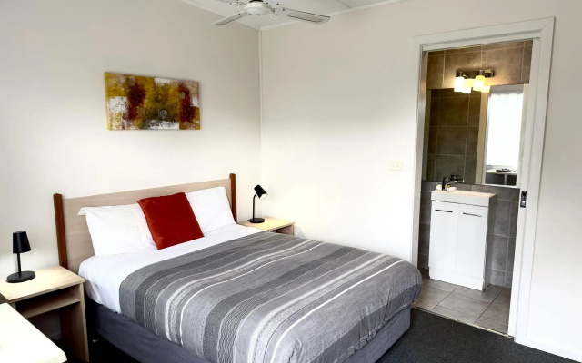 Beachcomber Motel and Apartments Apollo Bay
