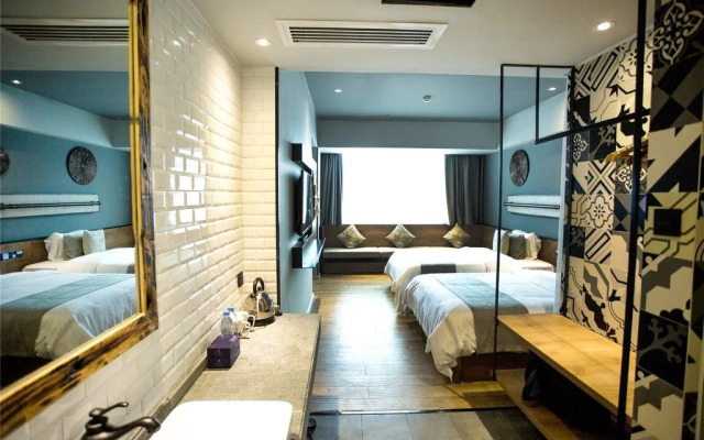 Beihei Dream Box Hotel