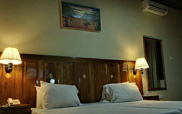 Takoradi Standard Hotel