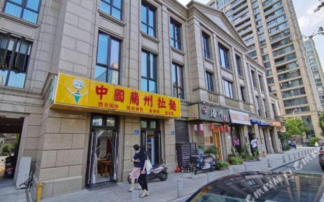 Wuxi bubble designer hotel