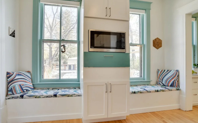 Spacious Minneapolis Home - 2 Mi to Downtown!